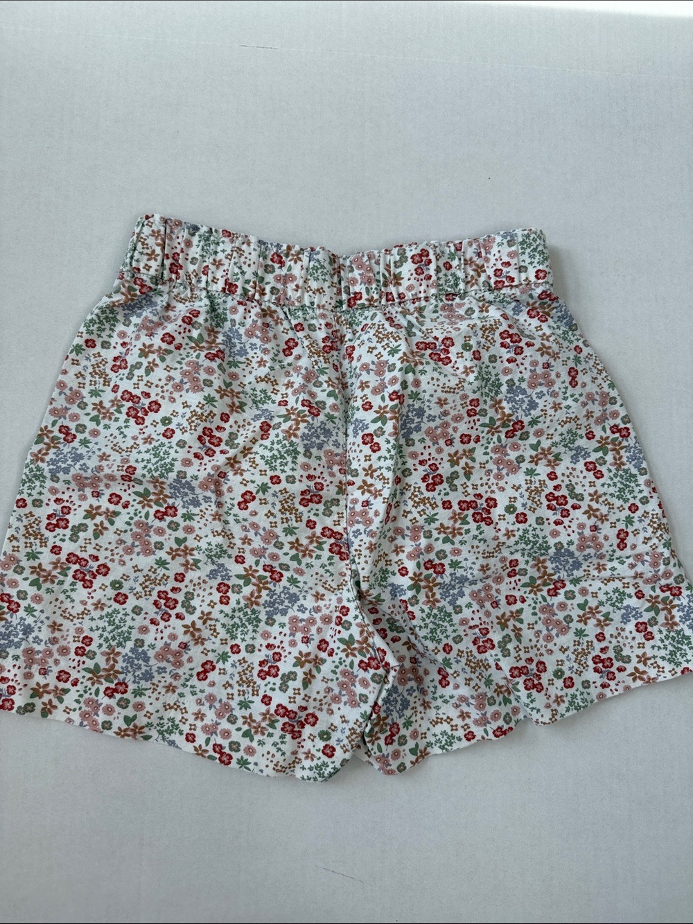 Levis Strauss Elastic Shorts Floral Red and White size Large - Picture 7 of 10